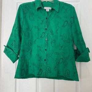 Sagharbor Long Sleeve Button Up Top green Embroidered Microsuede Sz Petite Large